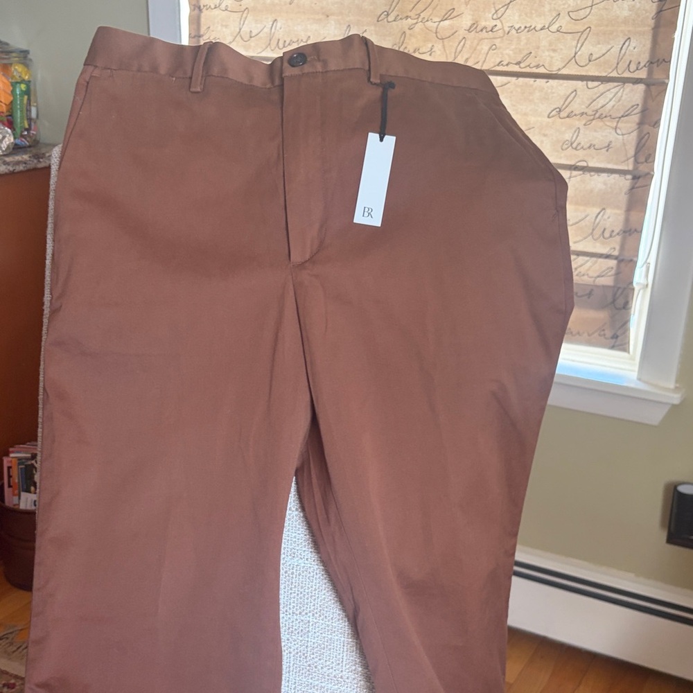 Banana Republic Dawson Rapid Movement Chino Pants